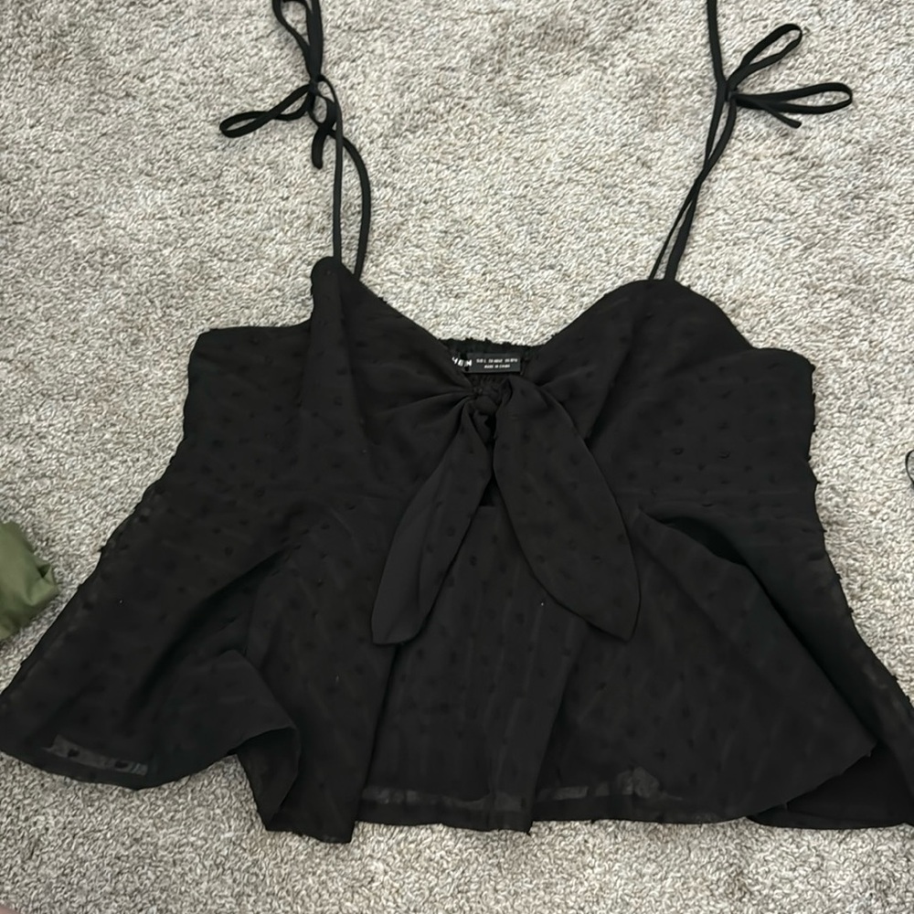 Black crop top